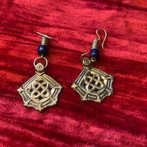 Vintage Hawaiian earrings with black coral